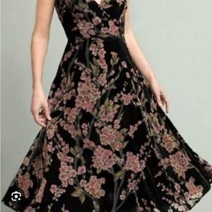 Anthropologie crushed velvet v neck dress